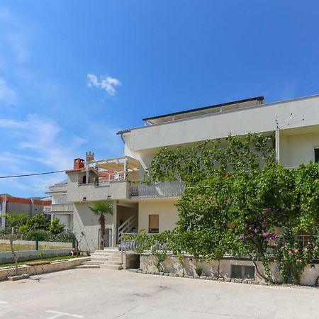 Apartment Mate Каштела Экстерьер фото