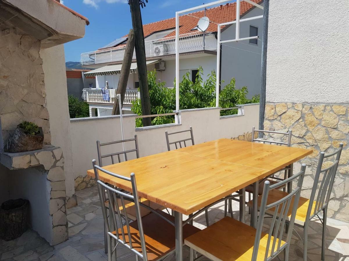 Apartment Mate Каштела Экстерьер фото