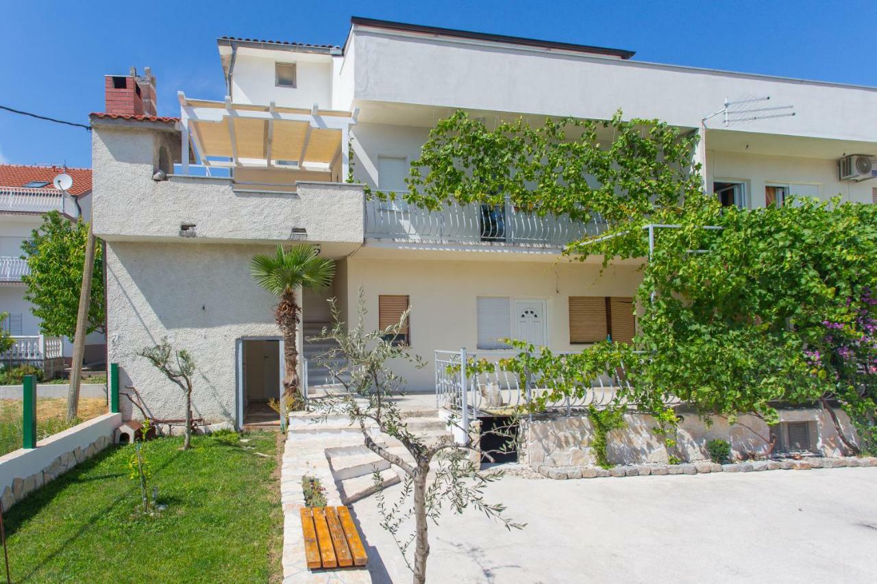 Apartment Mate Каштела Экстерьер фото
