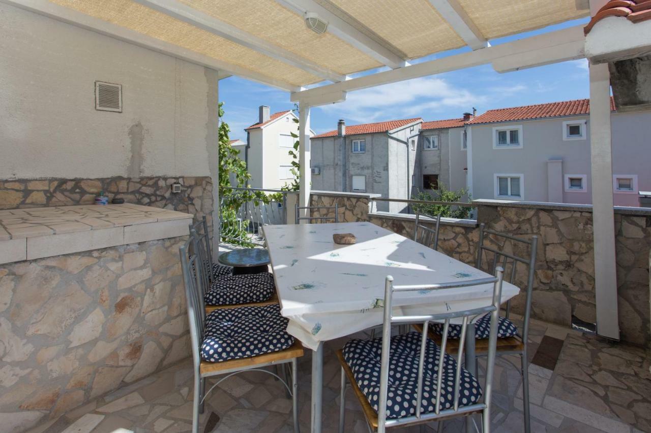Apartment Mate Каштела Экстерьер фото